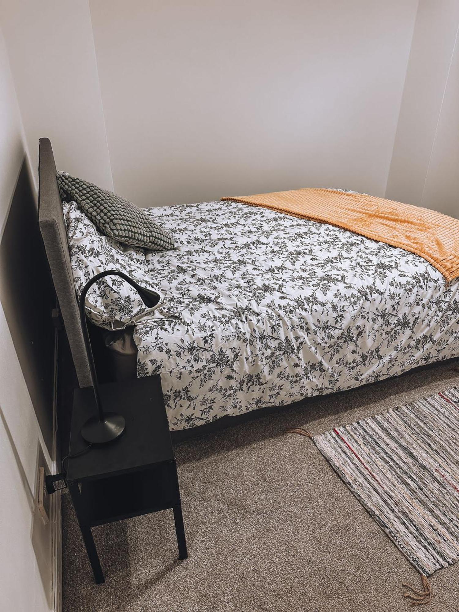 Cosy 2 Bedroom Apartment In Swiss Cottage. Λονδίνο Εξωτερικό φωτογραφία